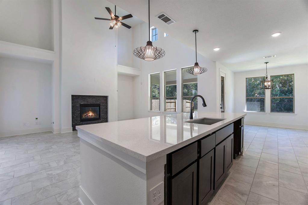173 Somerset Point Boulevard - Photo 1
