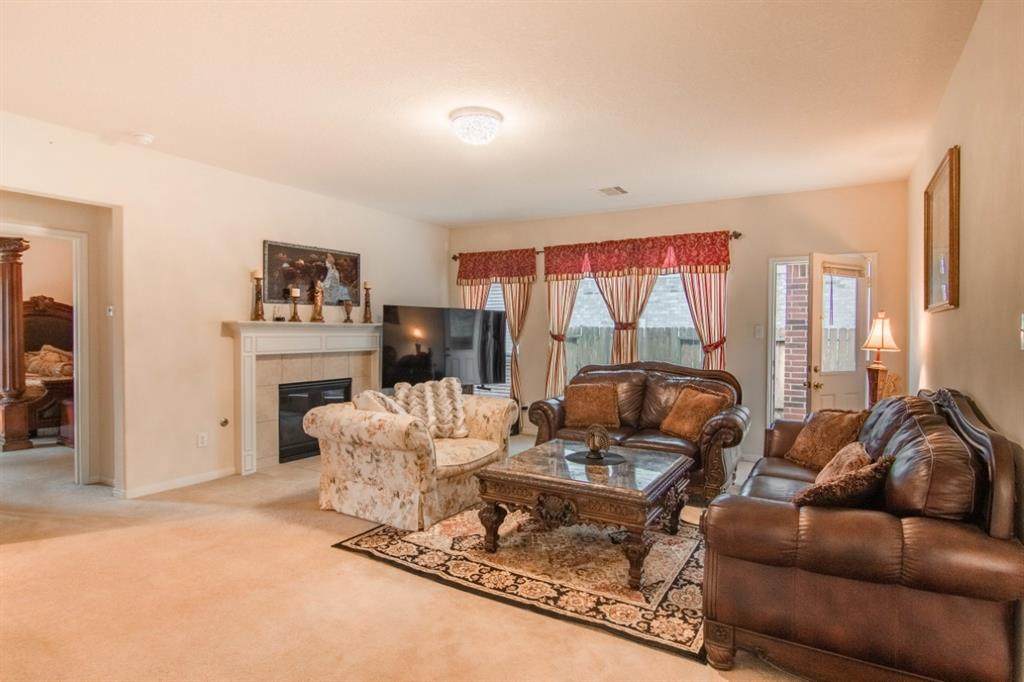 19406 Egret Wood Way - Photo 1