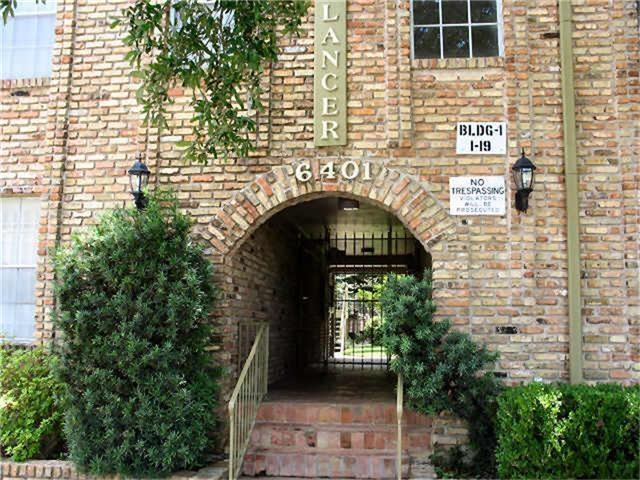 6401 Skyline Drive - Photo 1