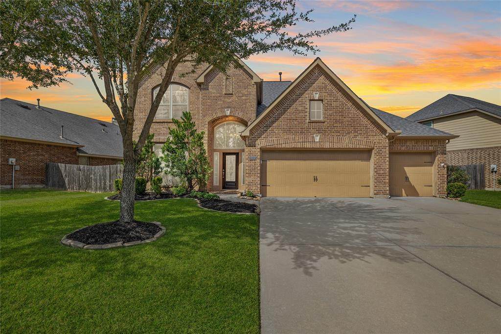 2858 Park Hills Drive - Photo 1