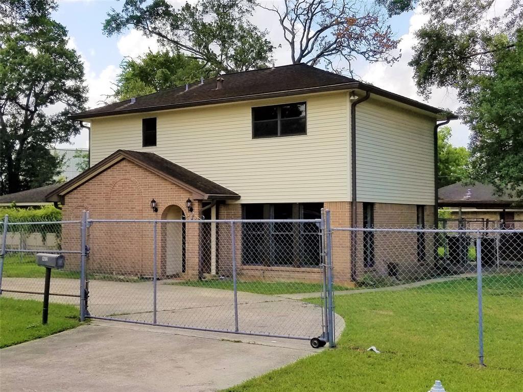 402 Palmyra Street - Photo 1