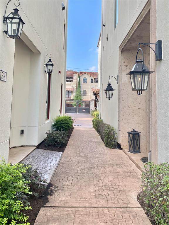 5213 Feagan Street - Photo 1