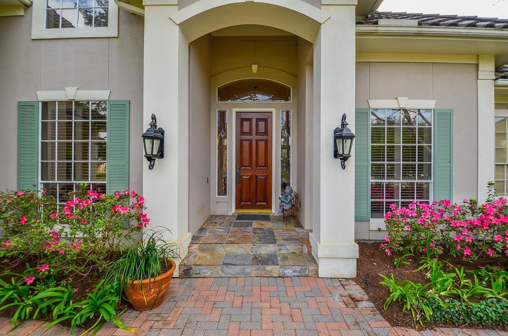 18911 Windsor Lakes Drive - Photo 1