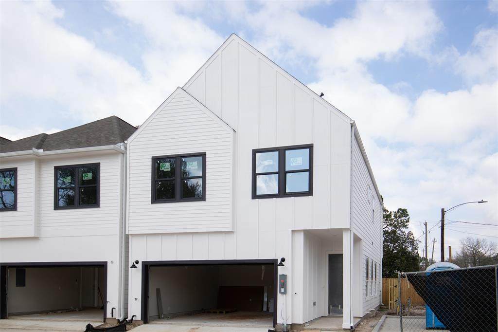 2359 Hoskins Drive - Photo 1
