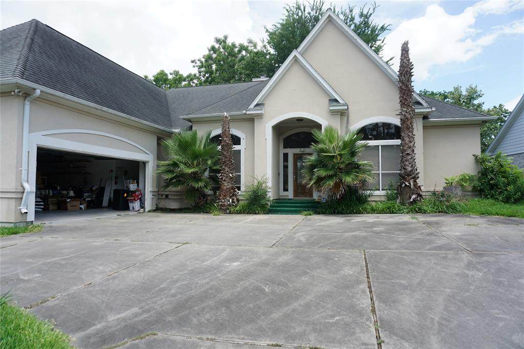 103 April Waters Drive - Photo 1