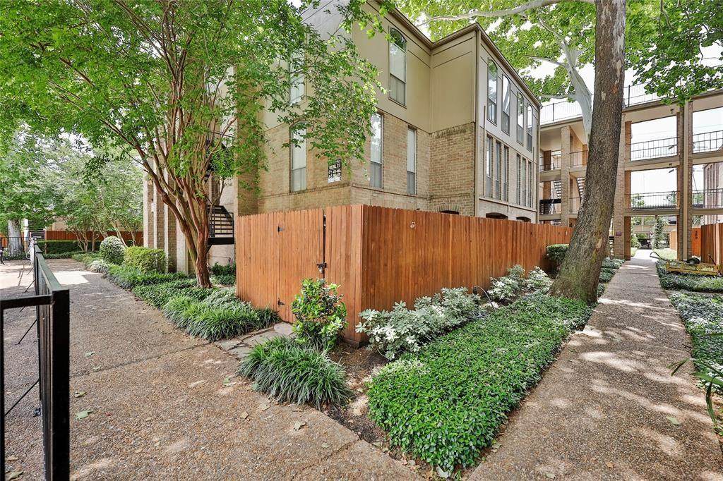 4647 Wild Indigo Street - Photo 1