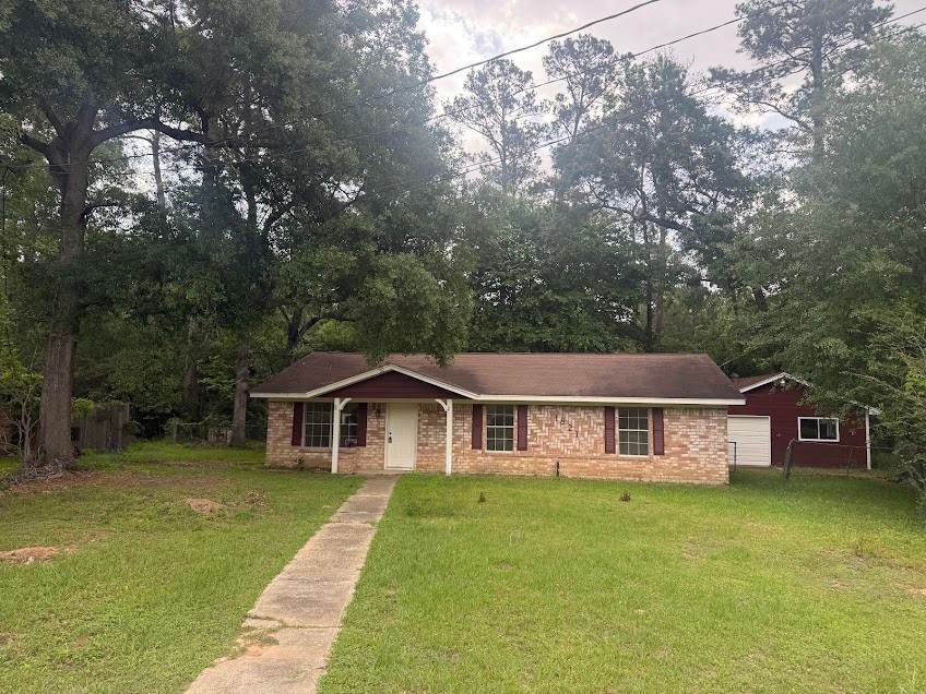 1821 Live Oak Drive - Photo 1