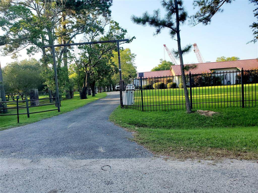 155 County Road 492 - Photo 1