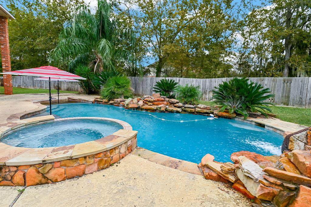 8910 Stones Throw Lane - Photo 1