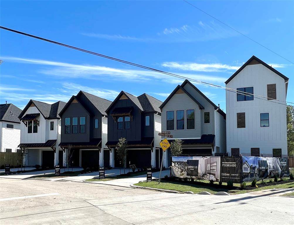 10961 Fire Creek Drive - Photo 1