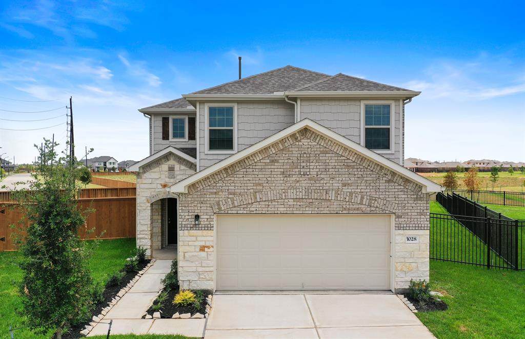1028 Greenshank Drive - Photo 1