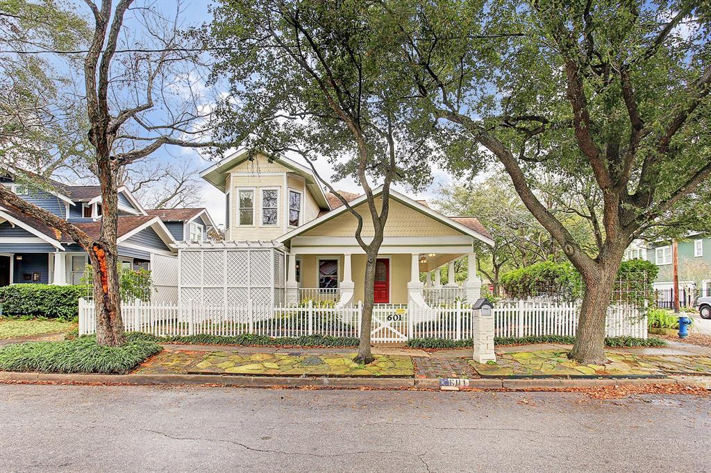 601 Highland Street - Photo 1
