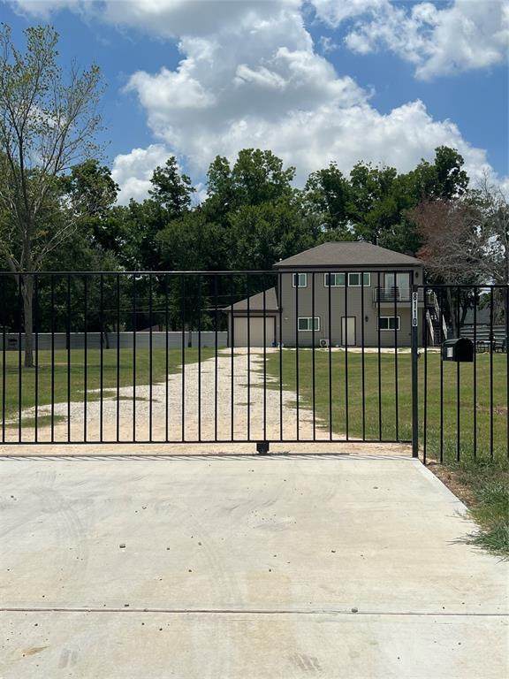 8110 Braniff Street - Photo 1