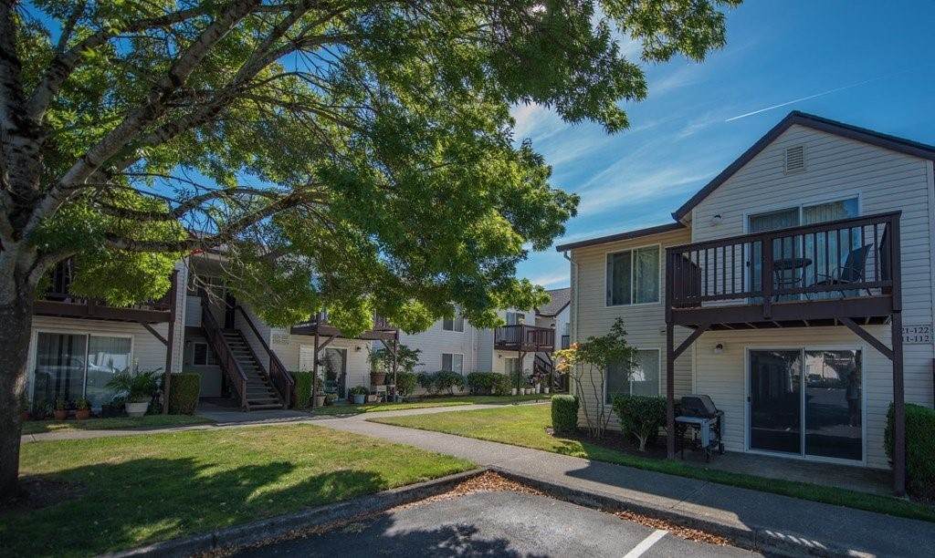 1001 Briarcreek Way - Photo 1