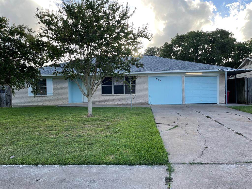 918 Dixie Drive - Photo 1