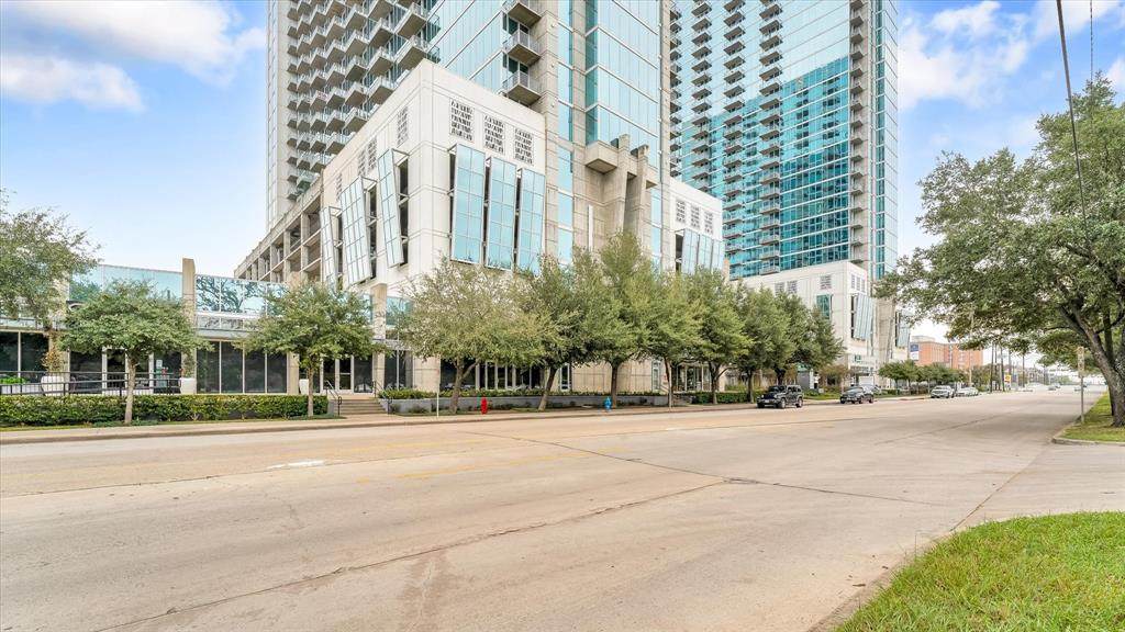 5925 Almeda Road - Photo 1