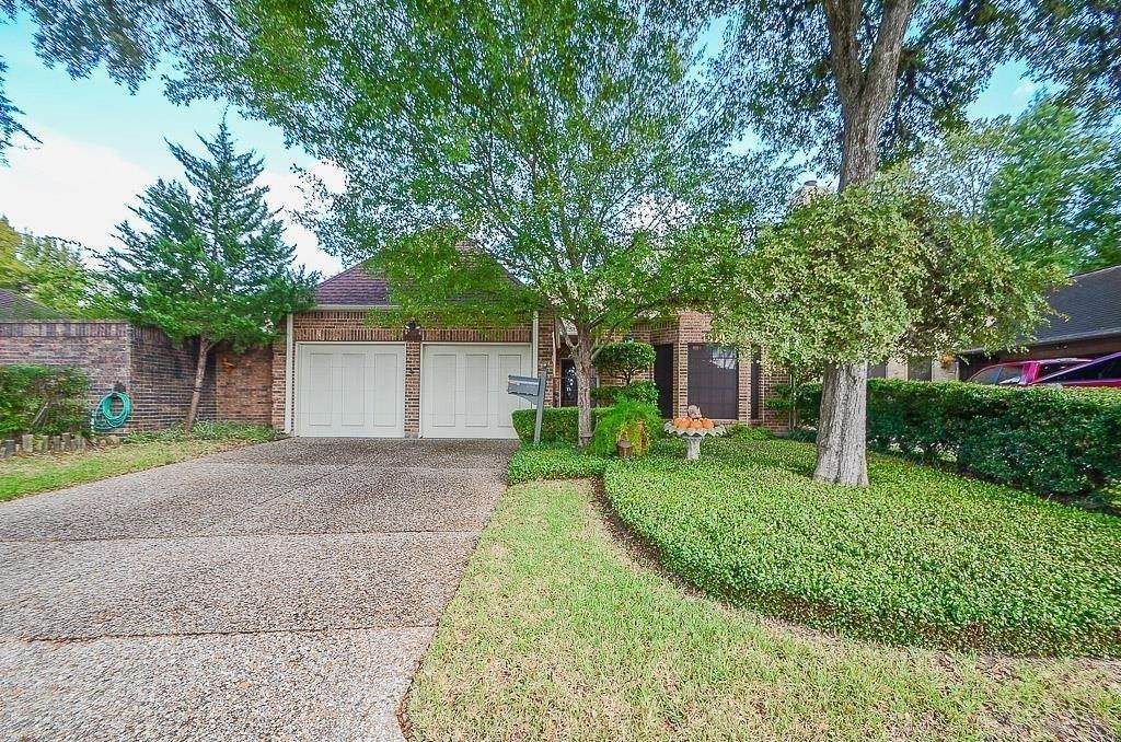 1919 Mosa Creek Court - Photo 1