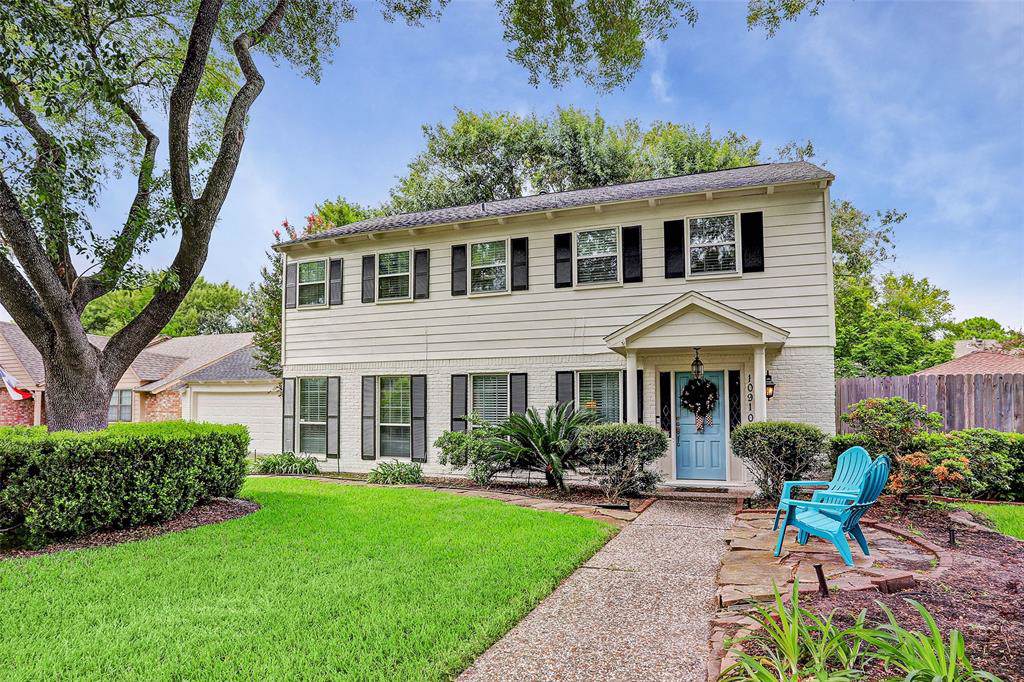 10910 Piping Rock Lane - Photo 1