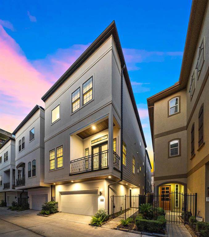 4221 Dickson Street - Photo 1