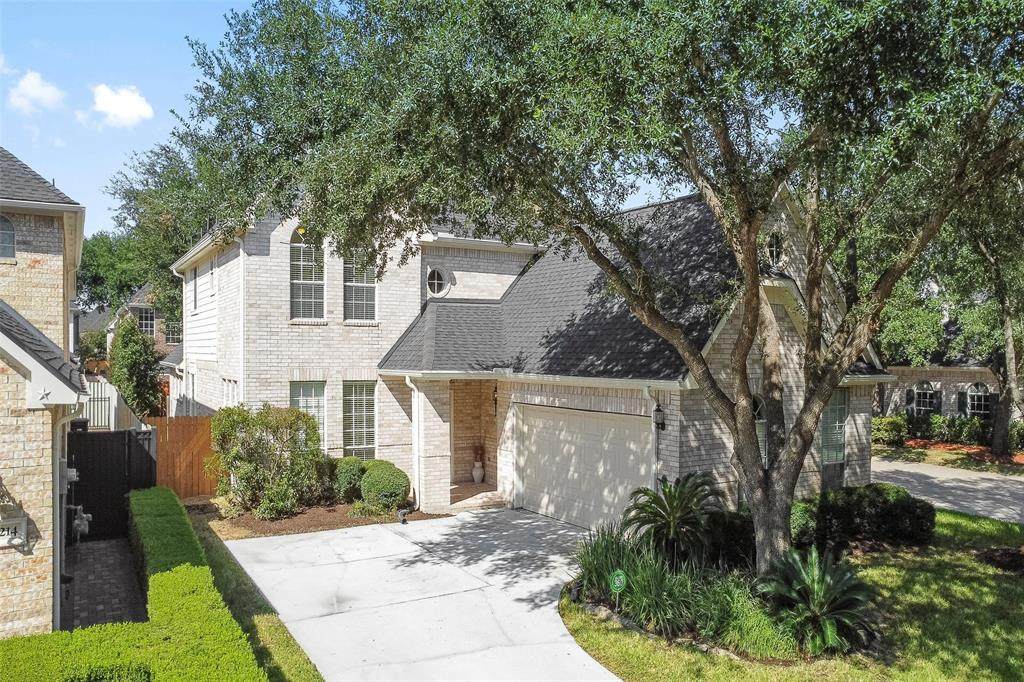 3210 Lakeside Trail - Photo 1
