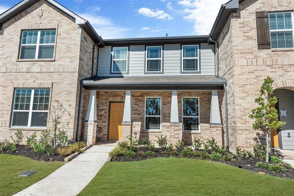 8038 Scanlan Trace - Photo 1