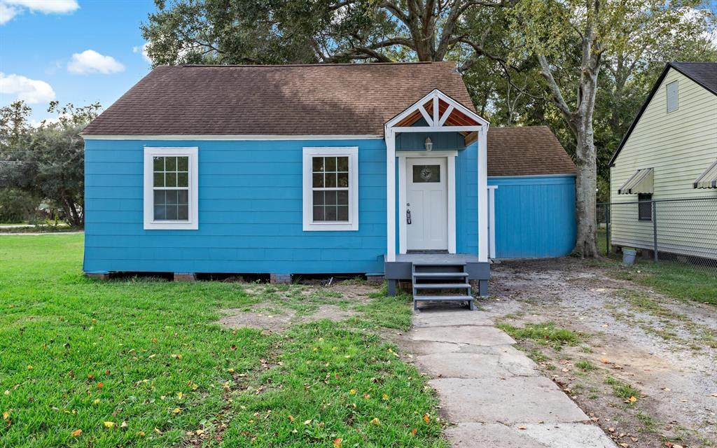 2978 Goliad Street - Photo 1
