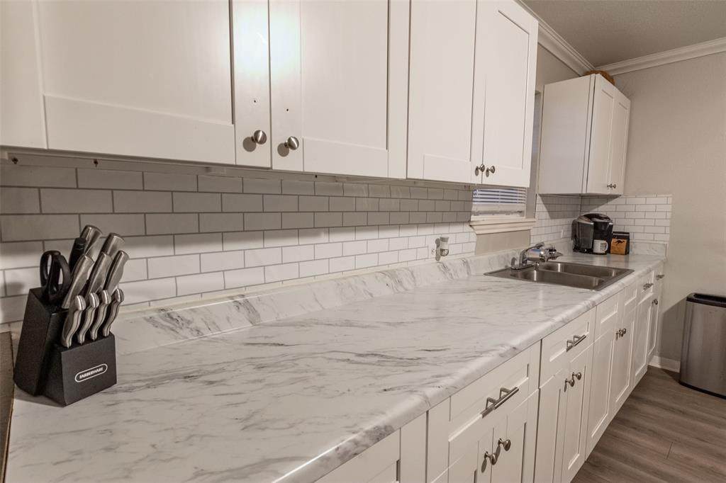 5721 Avenue G 1/2 - Photo 1