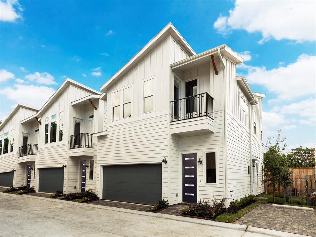 508 Donovan Street - Photo 1