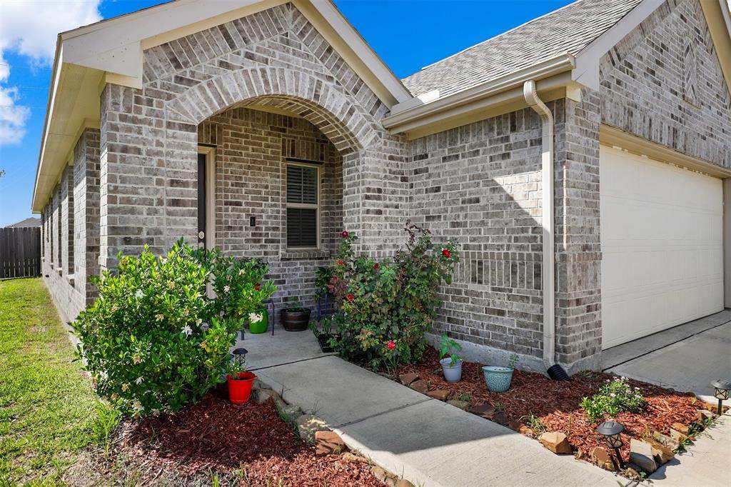 5703 Savanna Pasture Road - Photo 1