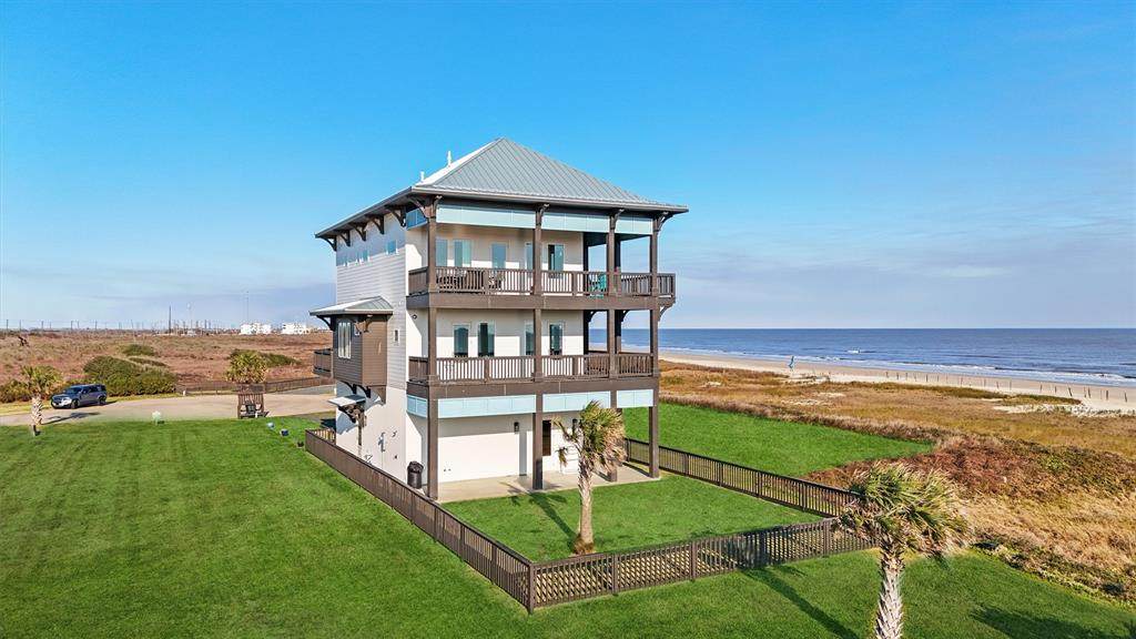 438 Seagrass - Photo 1