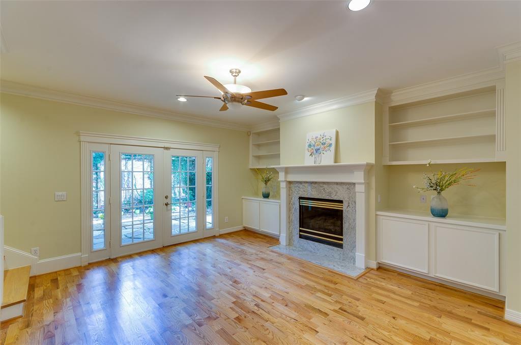 6010 Kirby Drive - Photo 1
