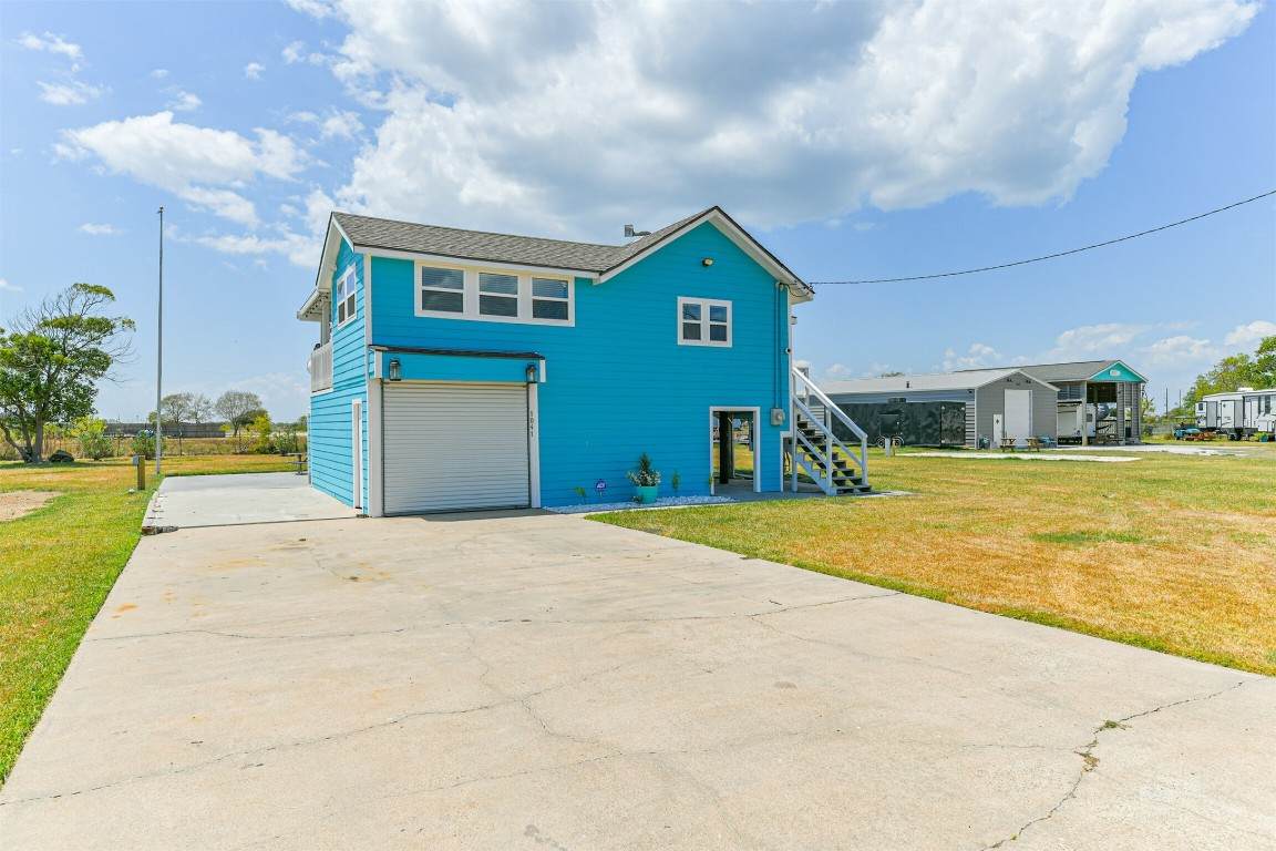 1041 Monkhouse Drive - Photo 1