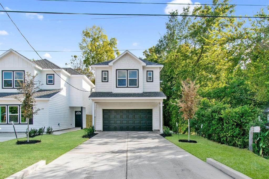 2509 Lucky Street - Photo 1