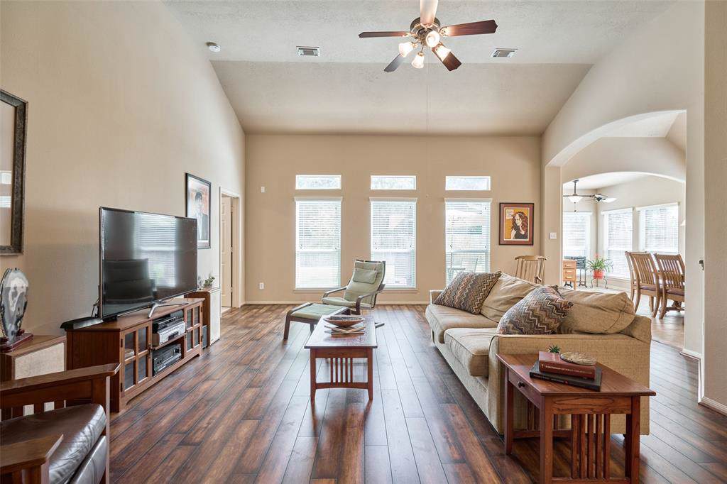 2870 Woodland Glen Lane - Photo 1