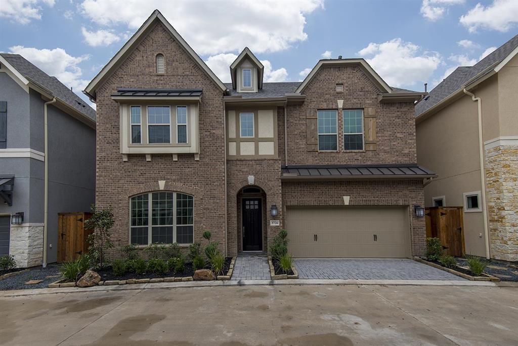 5726 Concha - Photo 1
