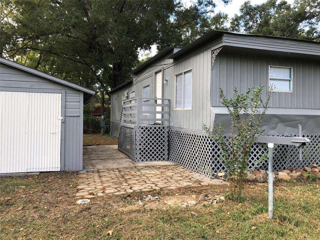 250 Richard Street - Photo 1