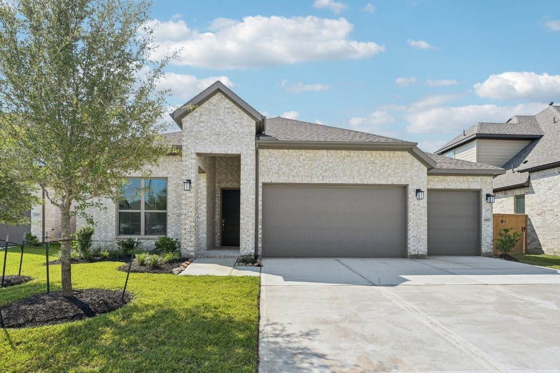 21107 Flowerhorn Drive - Photo 1