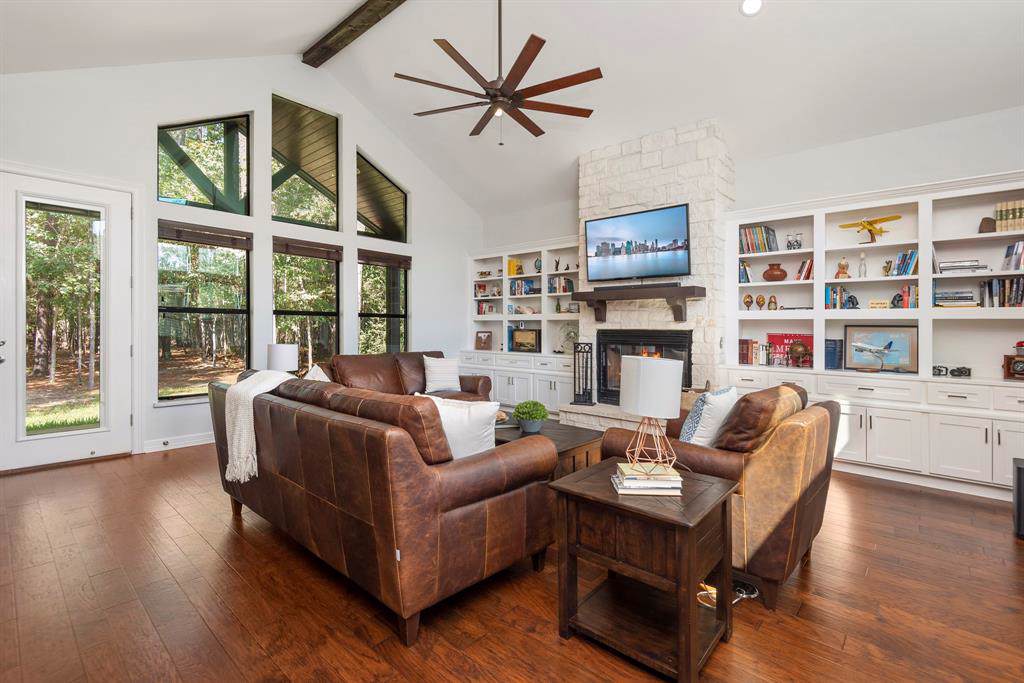507 Carriage View Lane - Photo 1