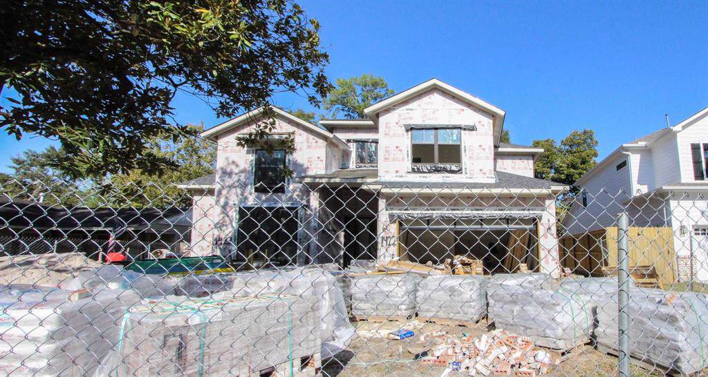 1422 Chamboard Lane - Photo 1