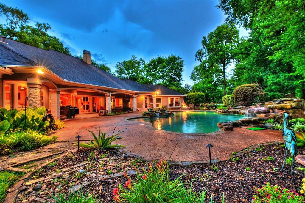 3327 Wild River - Photo 1