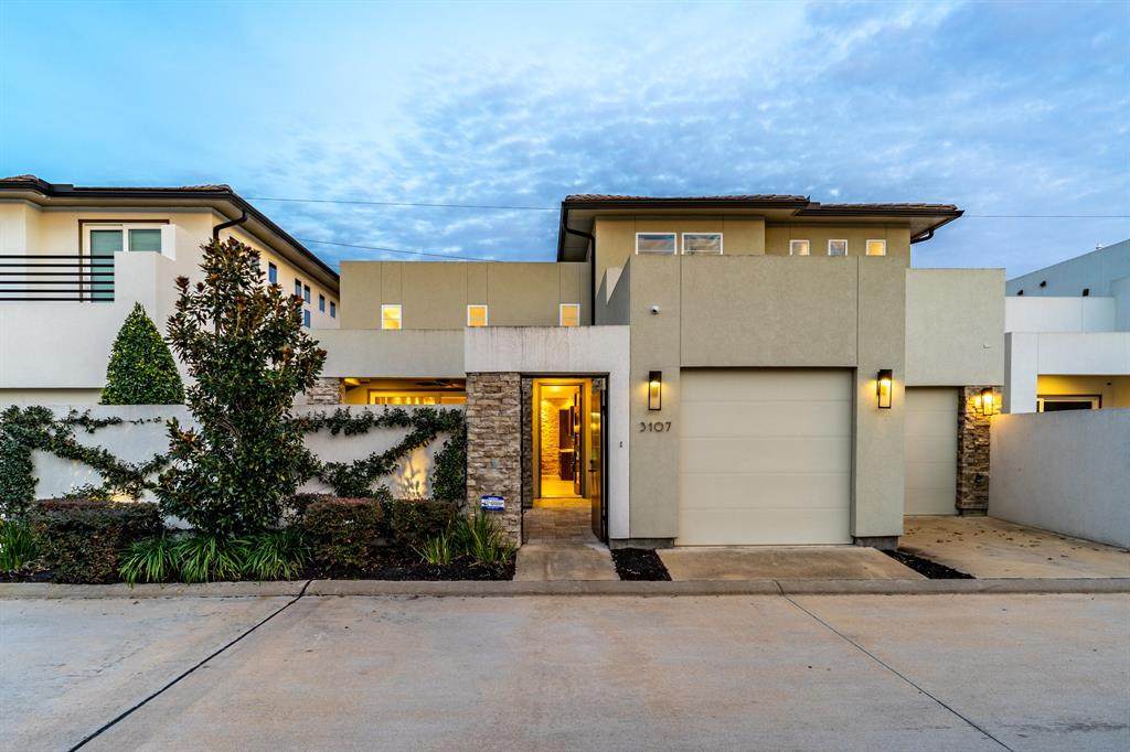 3107 Royal Courtside Avenue - Photo 1