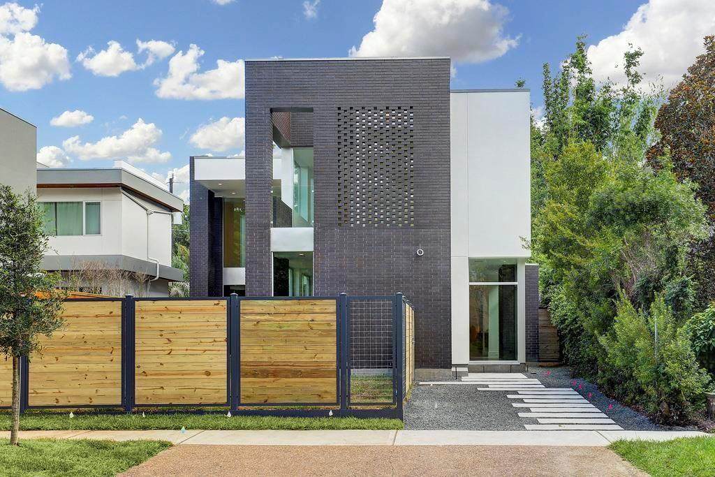 2011 Albans Road - Photo 1
