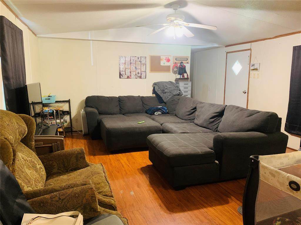 3406 Railroad St County Rd 264M - Photo 1