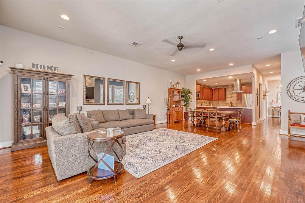 1611 Prospect Street - Photo 1