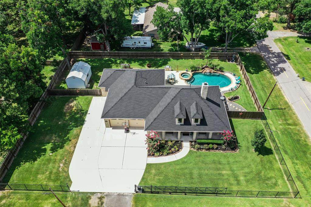 723 Reidland Avenue - Photo 1