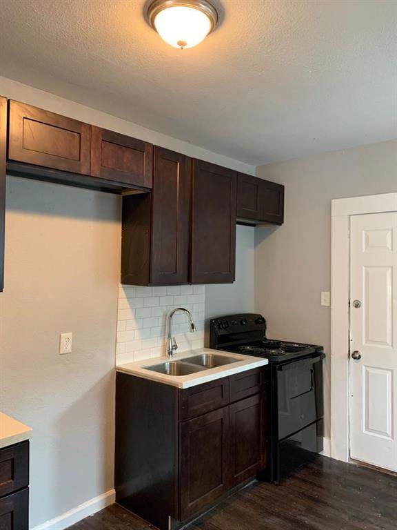 211 Sterling Street - Photo 1