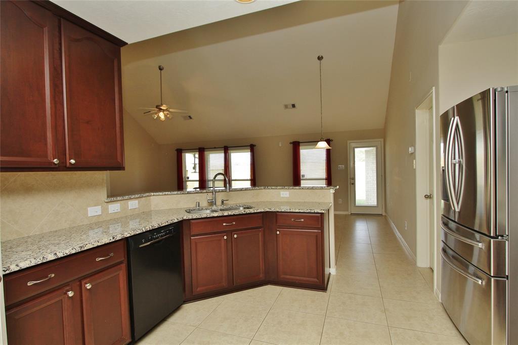 20779 Oakhurst Park Drive - Photo 1