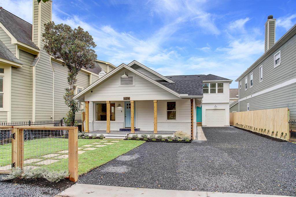 425 21st Street - Photo 1