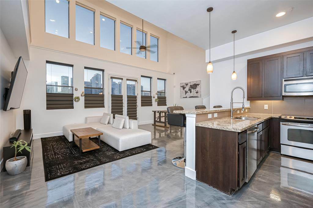 2323 Polk Street - Photo 1
