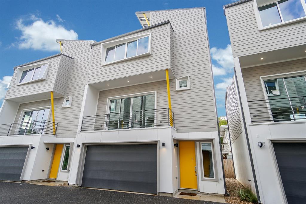 1512 Weber Street - Photo 1